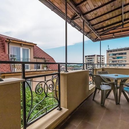 1Bd Flat With A Lovely Terrace In The Centre Of Plovdiv By Flat Mаnager Bagian luar foto