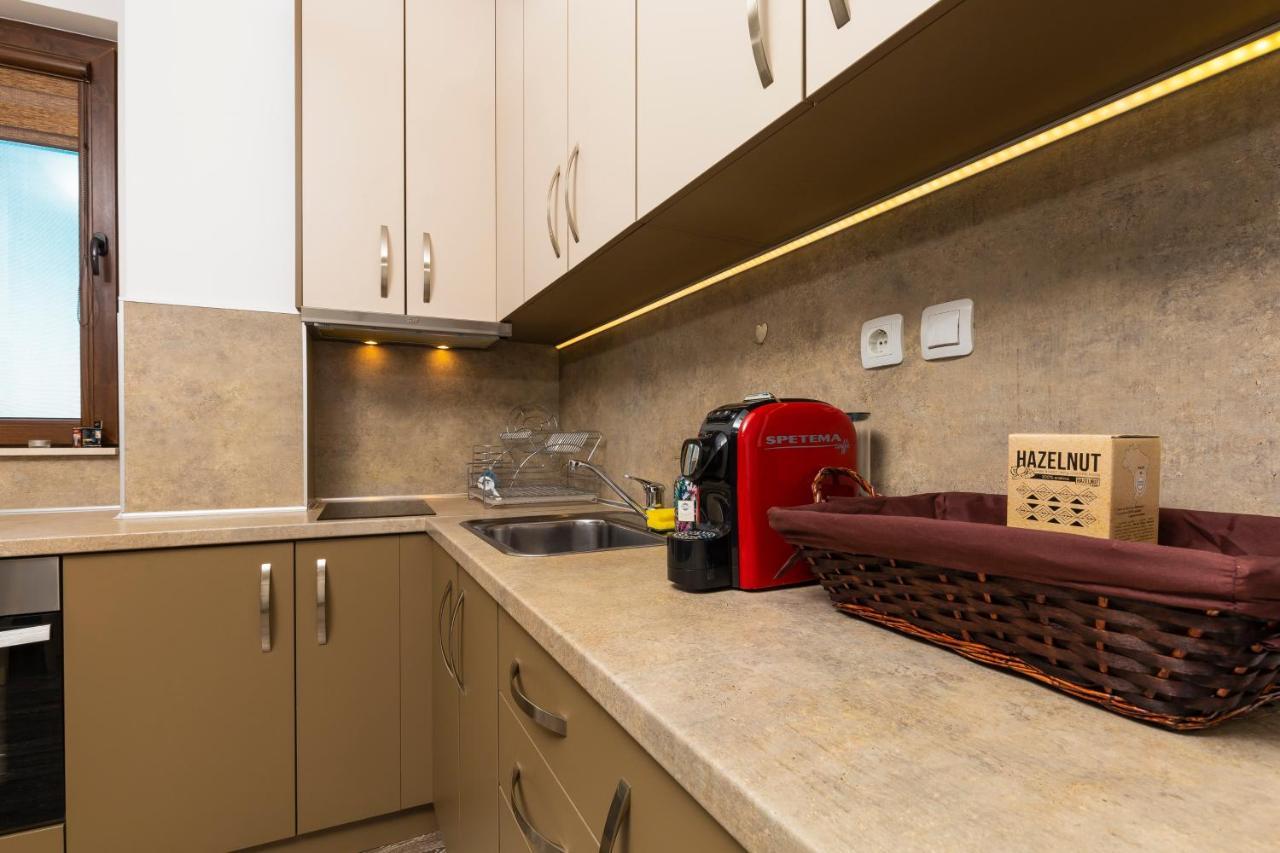 1Bd Flat With A Lovely Terrace In The Centre Of Plovdiv By Flat Mаnager Bagian luar foto